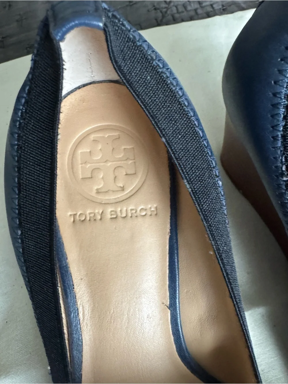 Tory Burch Caroline 2 Navy Wedges Size 7
